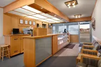 Skyview Motel
