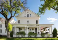 The Sacajawea Hotel فنادق في 