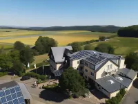 Waldesblick, Restaurant & Hotel Hotels in Hollnich