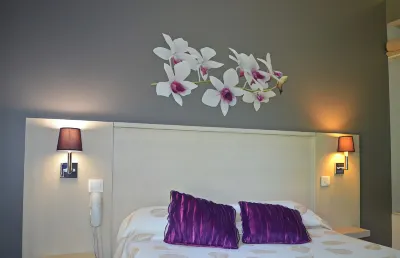 Hotel Martinez Grenay Hotels in Saint-Quentin-Fallavier