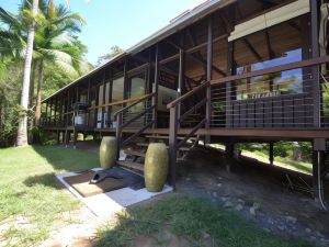 Noah Creek Eco Huts