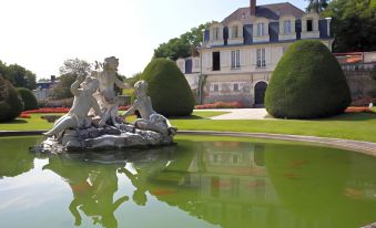 Château de Beaulieu et Magnolia Spa, the Originals Relais (Relais du Silence)
