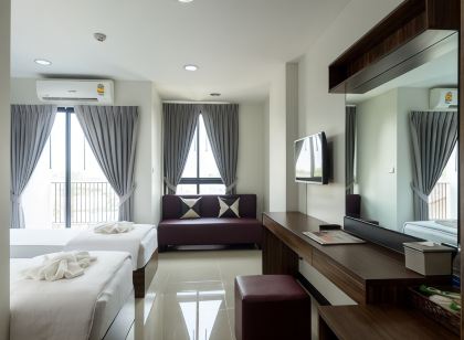 Glai Gan Place Hotel