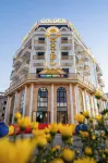 Golden Hotel 2 Các khách sạn ở Phù Cát