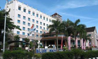 Blue Sky Hotel