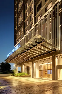 Mercure Kuala Lumpur Glenmarie Hotels near UOA Business Park Property Gallery