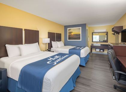 Days Inn by Wyndham Muscle Shoals Florence