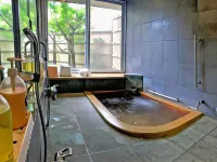 Yusenso - Hot Springs