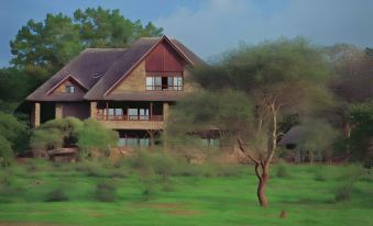 Kilaguni Serena Safari Lodge