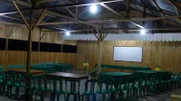 Ue Datu Cottages Hotel di Pamona Utara