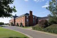 Whittlebury Hall and Spa Hoteles en Lillingstone Dayrell with Luffield Abbey