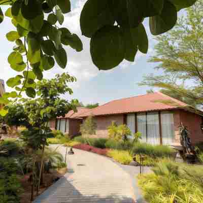 Surpura Bagh Hotel Exterior