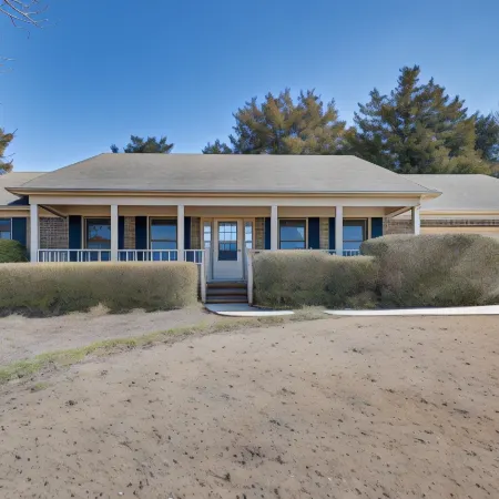 Lovely Decatur Home w/ Yard ~ 6 Mi to Town!