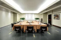蒙陶羅歐洲之星飯店