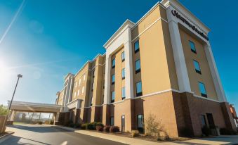 Hampton Inn & Suites Effingham