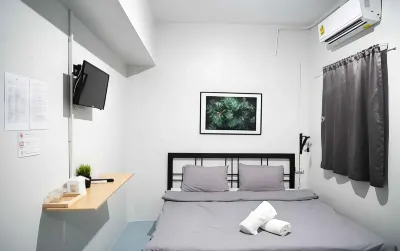 Posh 41 Hotels in Phutthamonthon