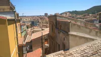 La Dea Bendata