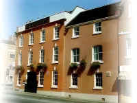 Three Queens Hotel Các khách sạn ở Burton-on-Trent