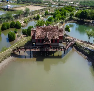 Velankanni Lake Resort Hotels near Nagapattinam fishing harbour entrance