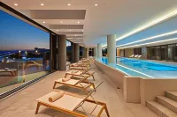 Amphora Hotel