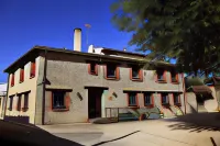 Tirontillana Hotels in Tierra de Pinares