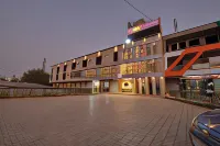 圖爾西克利克飯店
