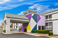 Spark by Hilton Wichita East Hotels near rue21