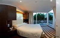 Hotel Miramare - Spa & Suites - Free Breakfast & Brunch Until 13-00 Hotels in Cervia