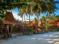 Ocean View Resort Ujung Genteng Hotels in Ciracap