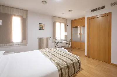 Hospederia Seminario Conciliar de San Julián Hotel di Arcas