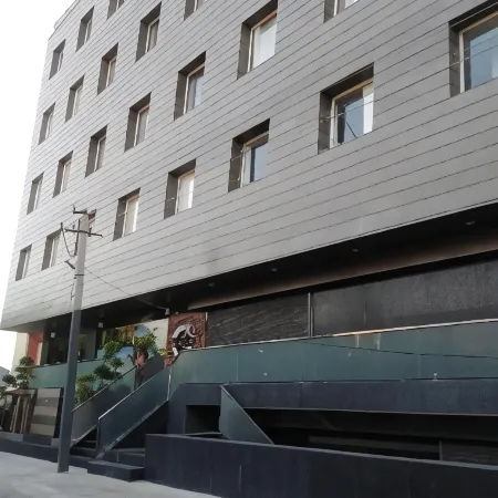 Hotel Bravia Vaishali - by Satguru