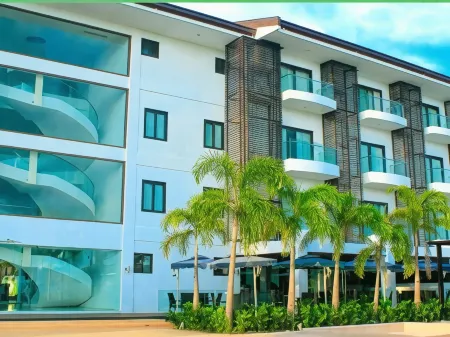 Ciriaco Hotel and Resort