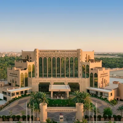 فندق إنتركونتيننتال الاحساء Hotels near جواثا السياحية