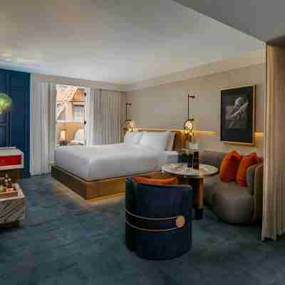 Hotel de la Poste - French Quarter, a Renaissance Hotel Rooms