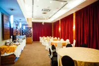 Hotel DarulMakmur Jerantut - breakfast