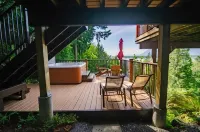The Fraser River's Edge B&B Lodge
