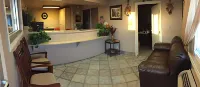 Hilltop Inn & Suites Hotels in Apple Valley