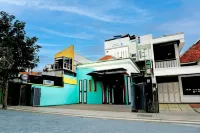 Hotel O Tegalsari Near Tunjungan Plaza Hotels in Tegalsari