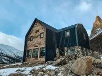 卡利耶羅山木屋 Glaciar Piedras Blancas附近的飯店