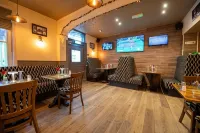 Bosuns Chair Hotels in Lymington