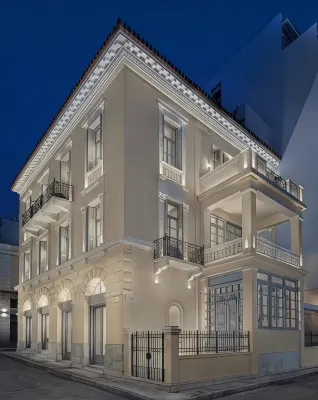 Monument Hotels in Psiri / Monastiraki