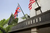 The London West Hollywood at Beverly Hills Hotel in zona Frederick R. Weisman Art Foundation