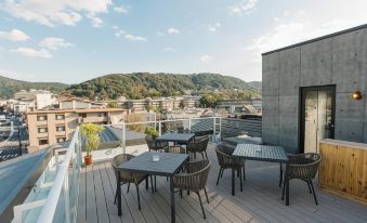 Higashiyama Shikikaboku