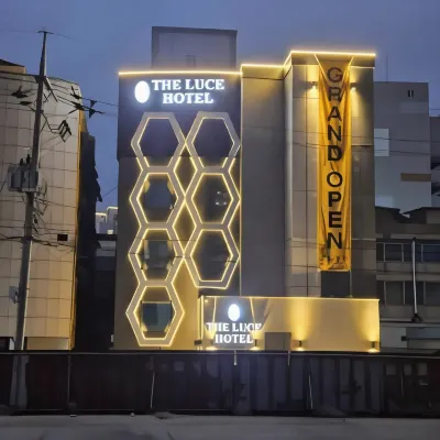 Luce Hotel