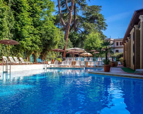 Aldrovandi Residence City Suites Hotels near Globe Theatre