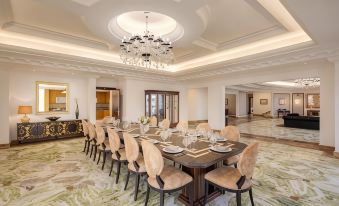 Dusit Hotel & Suites - Doha