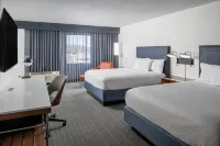 Courtyard Decatur فنادق في ديكاتور