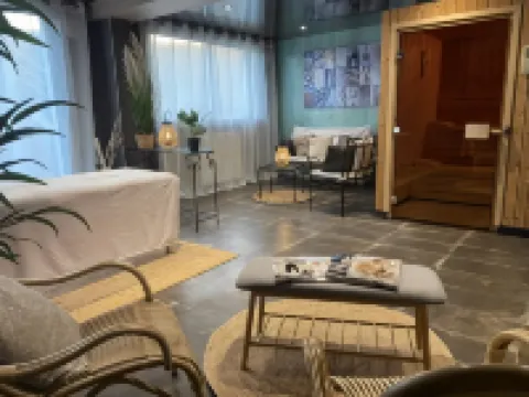 ジ オリジナルズ ホテル ラ マレボーディエール バンヌのホテル