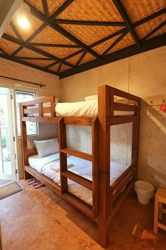 รูปภาพของกระท่อมสาธุ Garden Cottage ที่พักใจกลางย่านเก่าโพธาราม (ย่านถนนน่าเดิน)
