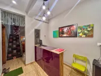 Beedu Backpackers Hostel - Airport Shuttle